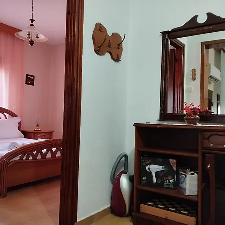 Sirena House